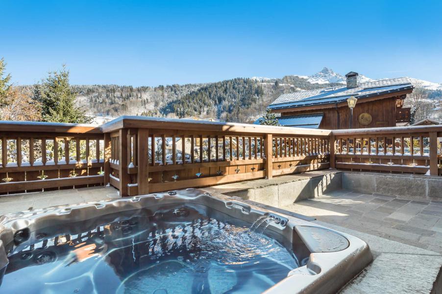 Holiday in mountain resort 6 room chalet 10 people - Chalet les Voutes - Méribel - Jacuzzi