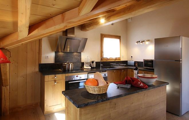 Holiday in mountain resort Chalet Levanna Occidentale - Les 2 Alpes - Open-plan kitchen