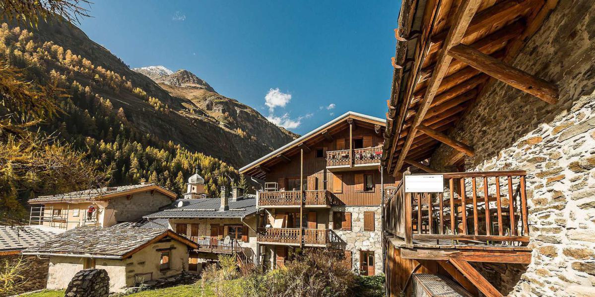 Holiday in mountain resort Chalet Lo Soli - Tignes - Summer outside