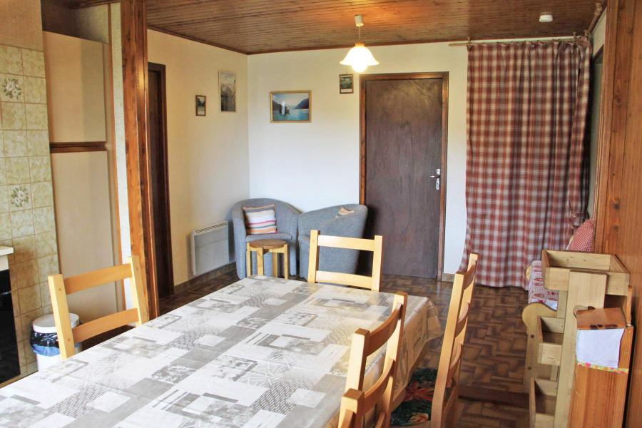 Vakantie in de bergen Appartement 3 kamers 4 personen - Chalet Lou Kik'Notes - Les Gets - Woonkamer