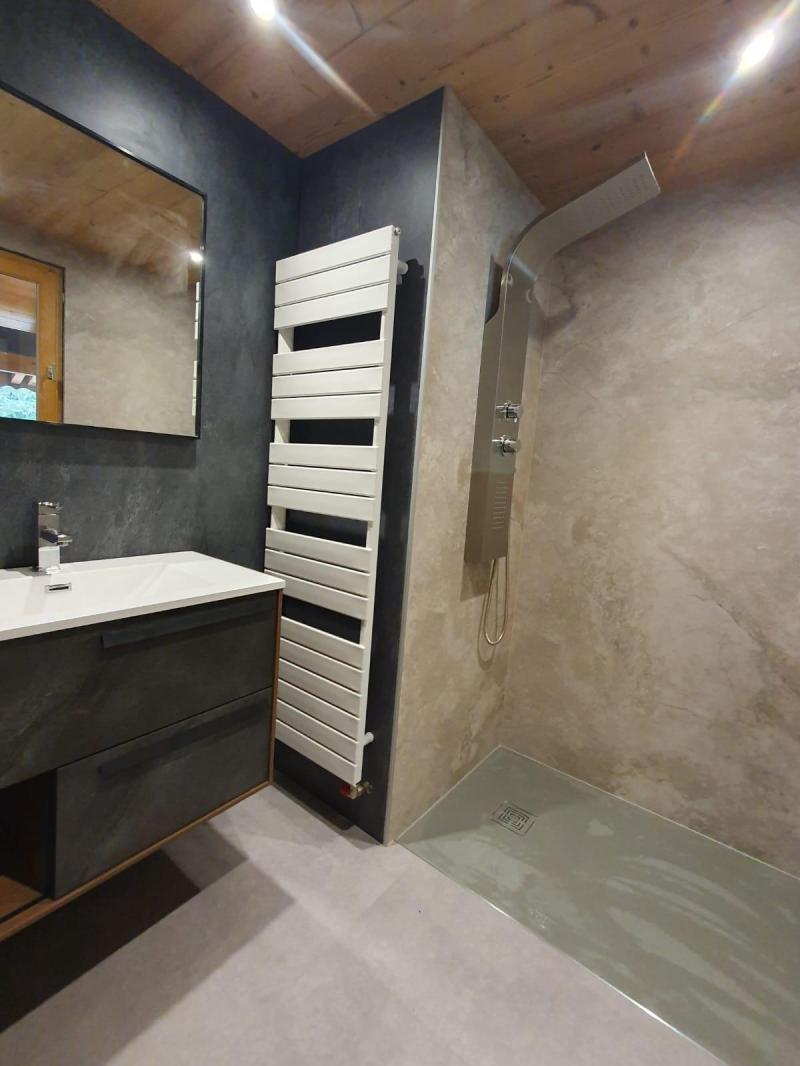 Holiday in mountain resort 5 room duplex chalet 12 people - Chalet Lôu Polaye - Châtel - Shower room