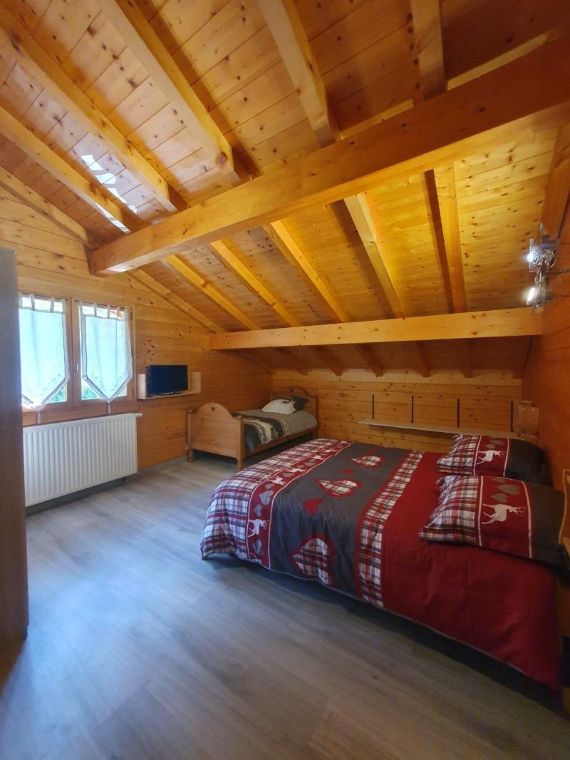 Vacanze in montagna Chalet su 2 piani 5 stanze per 12 persone - Chalet LÔU POLAYE - Châtel - Alloggio