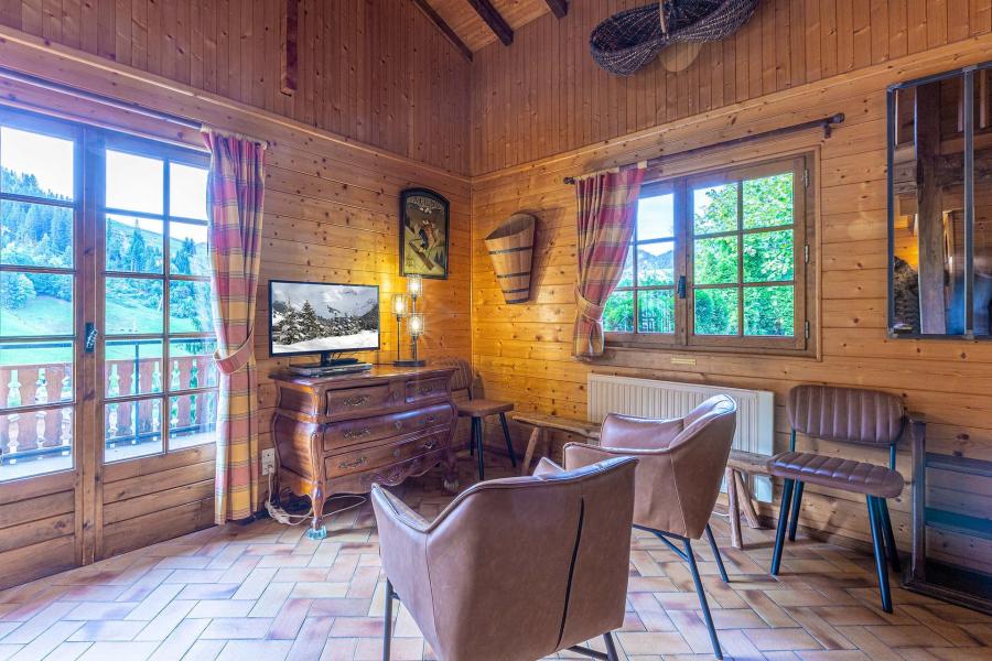 Vacanze in montagna Chalet 5 stanze con mezzanino per 8 persone - Chalet Maq Ed Pavei - La Clusaz - Soggiorno