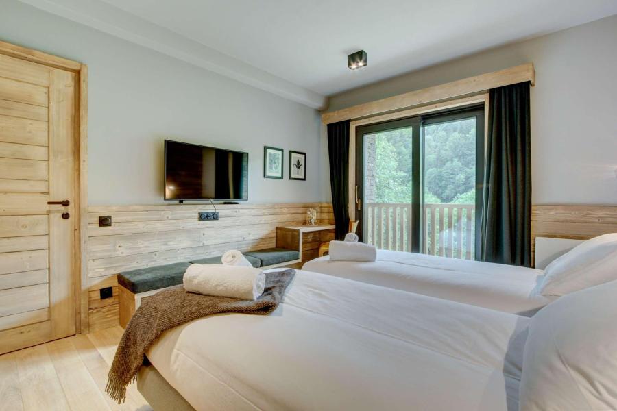 Holiday in mountain resort 7 room triplex chalet 16 people - Chalet Mesange Cendrée - Morzine - Bedroom