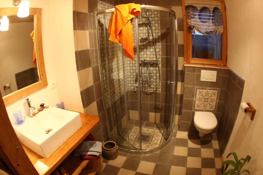 Vacances en montagne Appartement 2 pièces 5 personnes - Chalet Morizou - Le Grand Bornand - Salle de douche