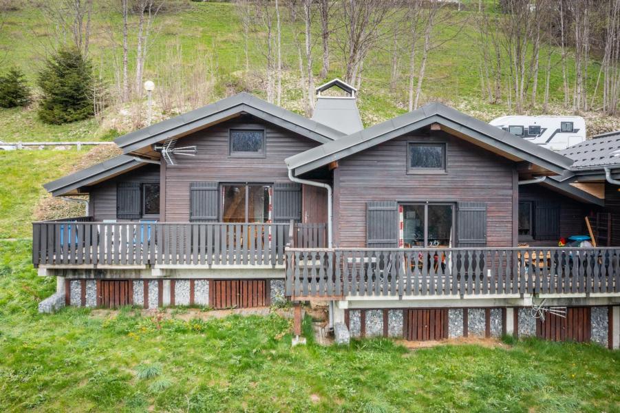 Rent in ski resort Semi-detached 2 room chalet 6 people - Chalet Moudon - Les Gets - Summer outside