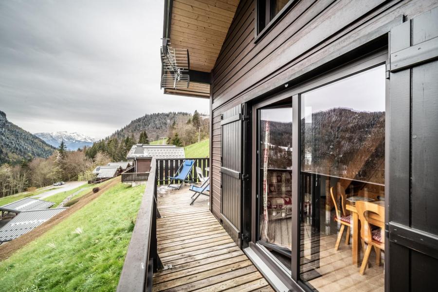 Urlaub in den Bergen Doppelchalethälfte 2 Zimmer für 6 Personen - Chalet Moudon - Les Gets - Balkon