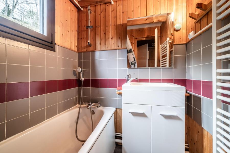 Holiday in mountain resort Semi-detached 2 room chalet 6 people - Chalet Moudon - Les Gets - Bathroom