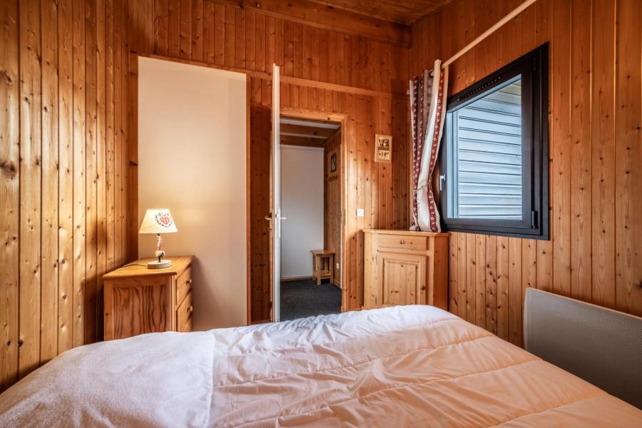 Holiday in mountain resort Semi-detached 2 room chalet 6 people - Chalet Moudon - Les Gets - Bedroom