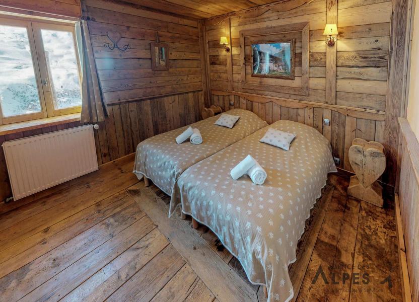 Vacaciones en montaña Chalet triplex 8 piezas para 15 personas - Chalet Nécou - Les Menuires - Cabina