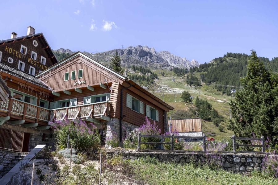 Vacaciones en montaña Chalet triplex 8 piezas para 14 personas - Chalet Neve - Val d'Isère - Verano