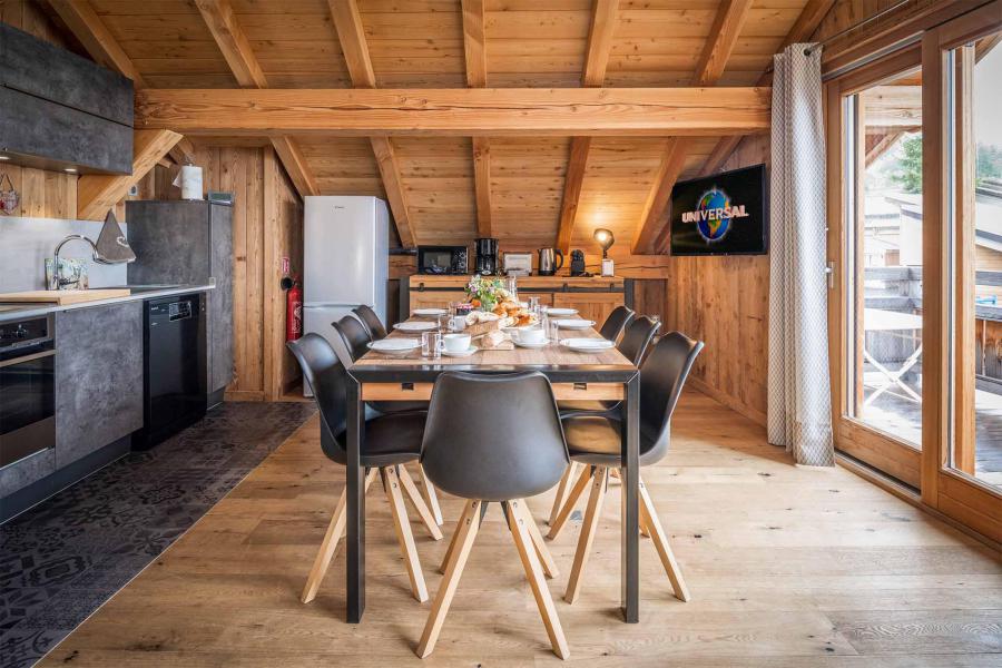 Holiday in mountain resort Chalet Nightingale - Alpe d'Huez - Chair