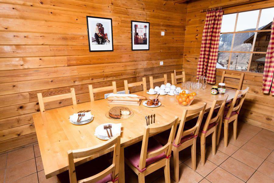 Holiday in mountain resort Semi-detached 8 room chalet 14 people - Chalet Noella - La Tania - Kitchen