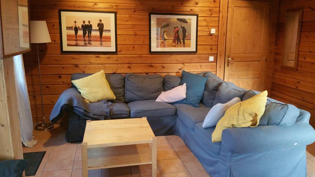 Holiday in mountain resort Semi-detached 8 room chalet 14 people - Chalet Noella - La Tania - Living room