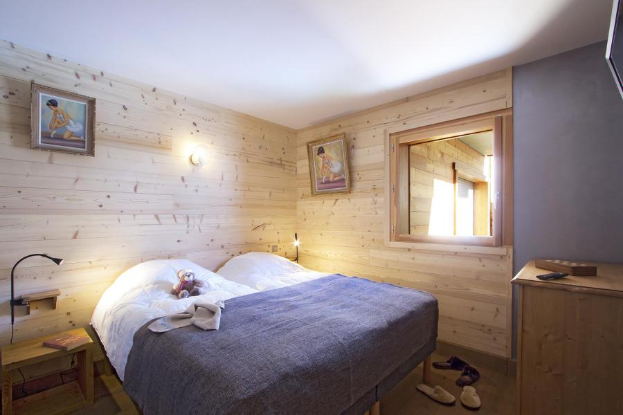 Holiday in mountain resort 6 room triplex chalet 12 people - Chalet Norma - Les 2 Alpes - Bedroom