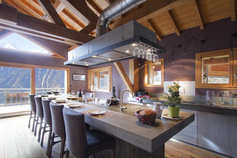 Holiday in mountain resort 6 room triplex chalet 12 people - Chalet Norma - Les 2 Alpes - Kitchen
