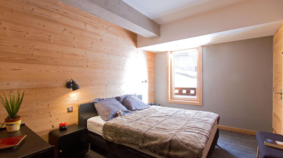 Holiday in mountain resort Chalet Nuance de Bleu - Alpe d'Huez - Bedroom