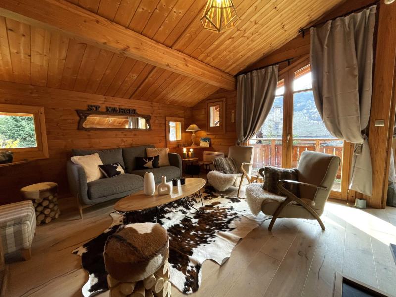 Holiday in mountain resort 5 room triplex chalet 8 people - Chalet Nubuck - Saint Martin de Belleville - Living room