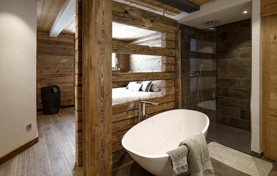 Holiday in mountain resort Chalet Or des Cimes - Valloire - Bath-tub