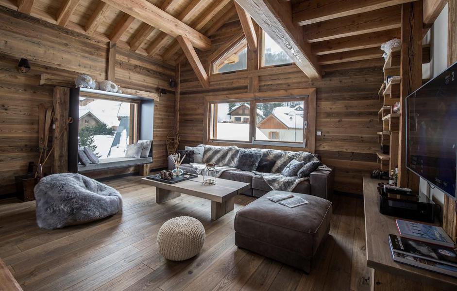 Holiday in mountain resort Chalet Or des Cimes - Valloire - Living room
