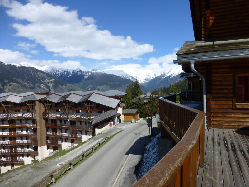 Vacanze in montagna Chalet Orchis - La Tania - Balcone