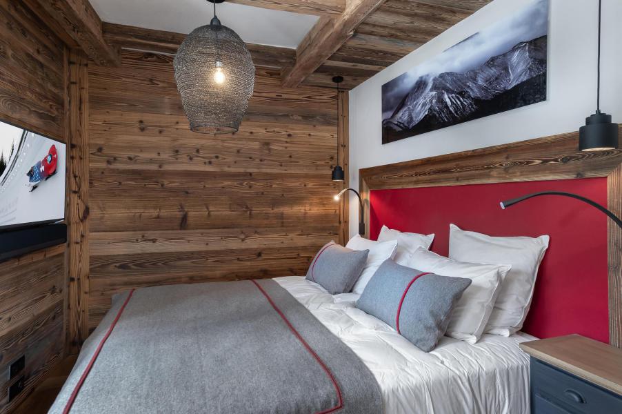 Holiday in mountain resort 5 room triplex chalet 10 people - Chalet Ours Noir - Val d'Isère - Bedroom