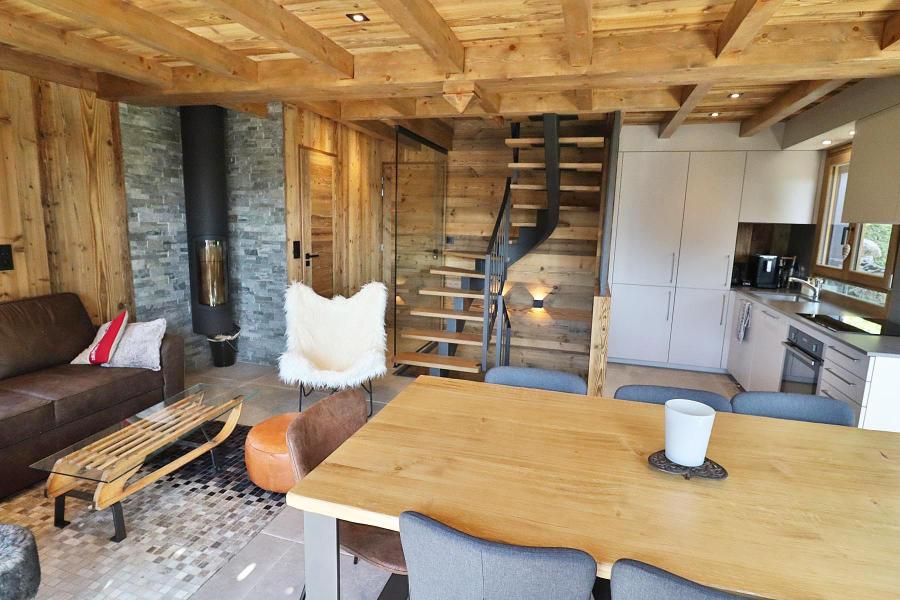 Holiday in mountain resort 4 room chalet 6 people - Chalet P'tiou - Les Gets - Living room