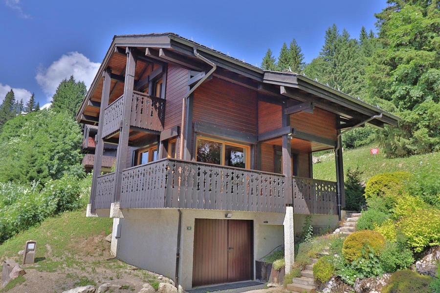 Vacances en montagne Chalet 4 pièces 6 personnes - Chalet P'tiou - Les Gets - Extérieur été