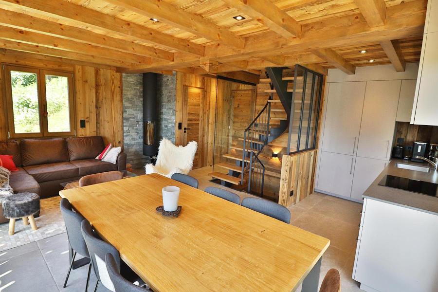 Vacances en montagne Chalet 4 pièces 6 personnes - Chalet P'tiou - Les Gets - Séjour