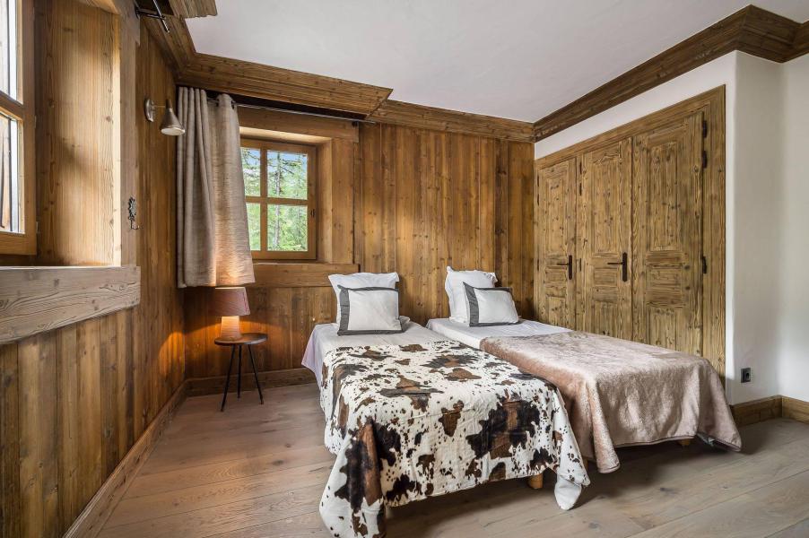 Holiday in mountain resort 6 room quadriplex chalet 10 people - Chalet Petit Yéti - Val d'Isère - Bedroom