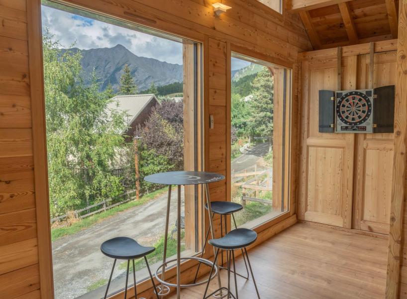 Каникулы в горах Chalet Pramouton - Les Orres - Салон