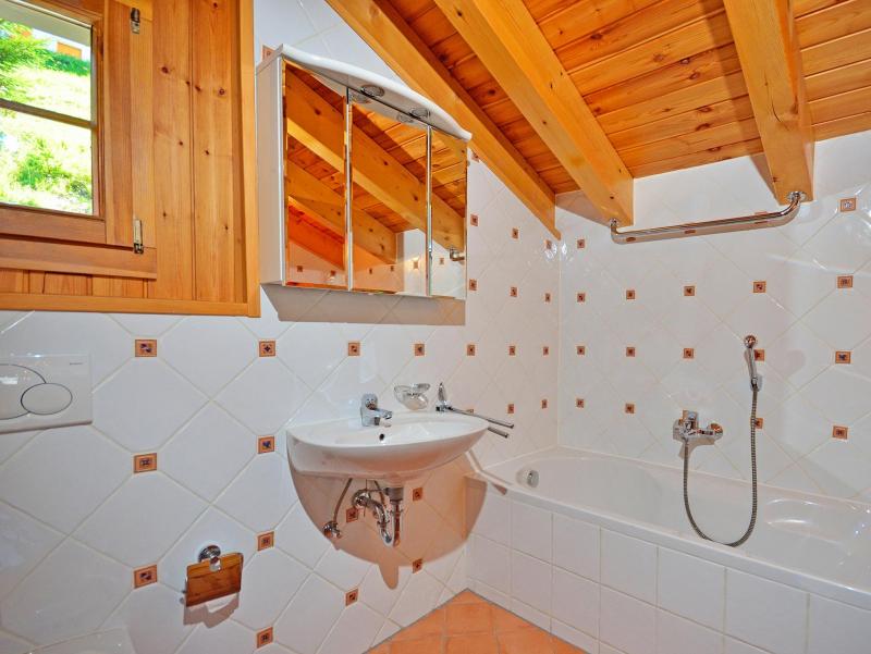 Holiday in mountain resort Chalet Quatre Vallées - La Tzoumaz - Bathroom