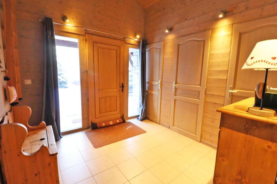 Vacances en montagne Chalet 5 pièces 8 personnes - Chalet Renaissance - Les Gets - Couloir