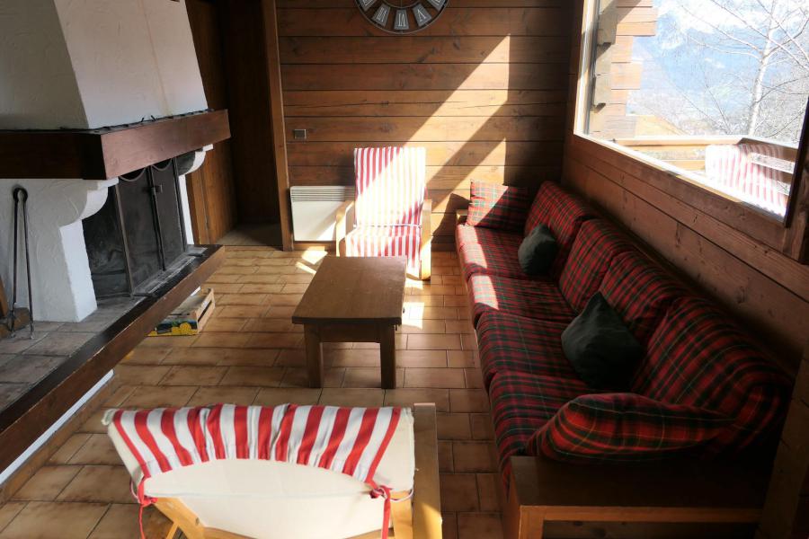 Holiday in mountain resort 5 room duplex chalet 8 people - Chalet Saint Nicolas - Saint Gervais - Living room