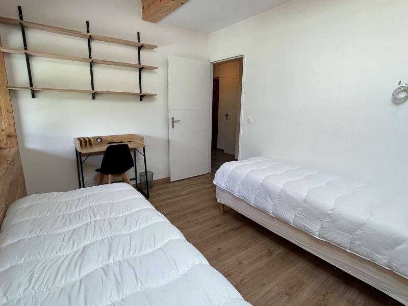 Holiday in mountain resort 3 room apartment 4 people (B206) - Chalet Saint Victor - Praz sur Arly - Bedroom