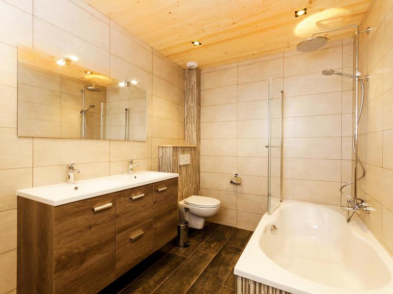 Holiday in mountain resort Chalet Ski Dream - Montchavin La Plagne - Bathroom