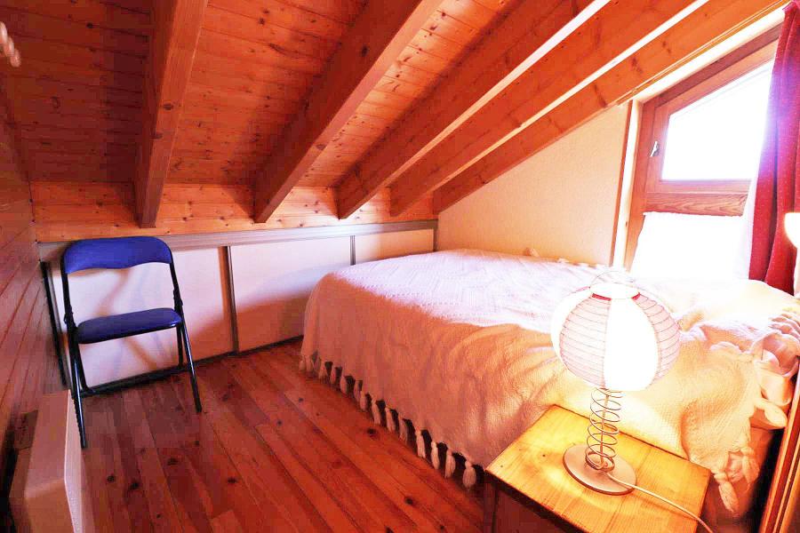 Vacances en montagne Appartement triplex 5 pièces 10 personnes - Chalet Télémark - Les Gets - Cabine mansardée