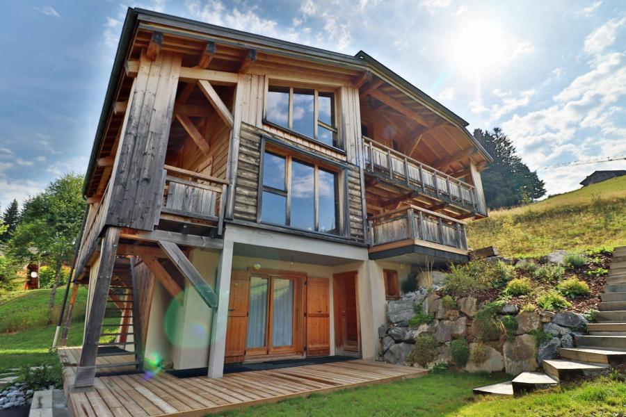 Ski verhuur Appartement 2 kamers 4 personen - Chalet Trois Fleurs - Les Gets - Buiten zomer