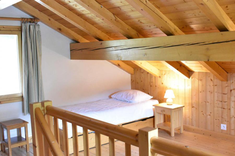 Vacanze in montagna Chalet 6 stanze per 12 persone - Chalet Vent de Galerne - Méribel - Alloggio
