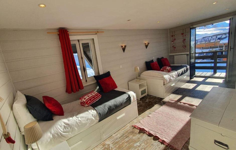 Holiday in mountain resort 9 room chalet 15 people - Chalet Vieux Logis - Alpe d'Huez - Bedroom