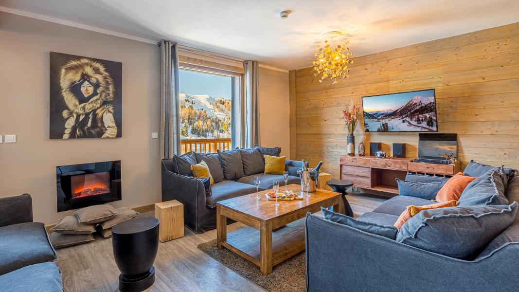 Holiday in mountain resort Chalet Violette - La Plagne - Living room