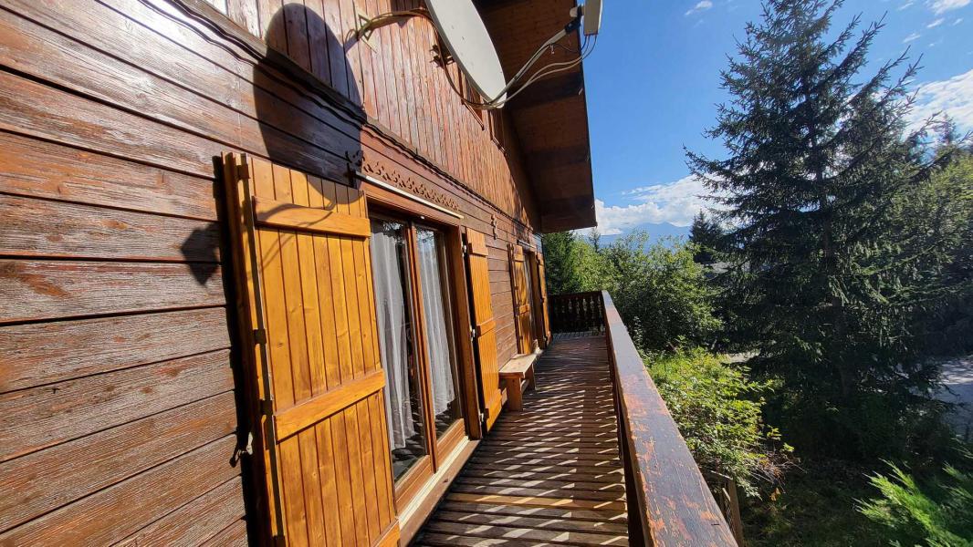 Rent in ski resort 5 room apartment 10 people (3) - CHALET WOODY WOOD - La Tania - Summer outside