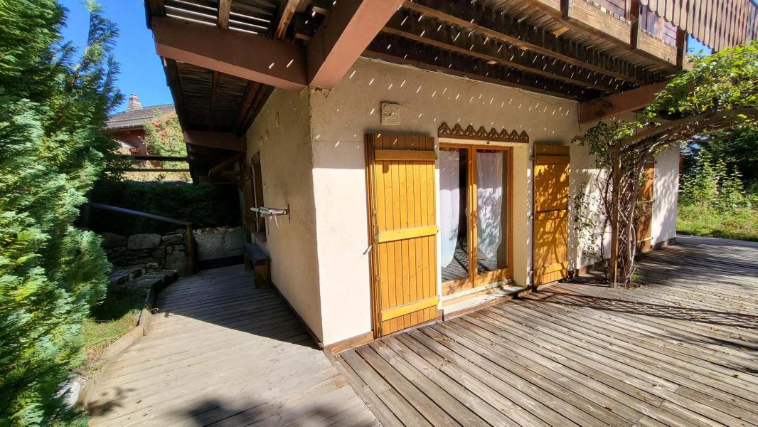 Vacances en montagne Appartement 2 pièces 4 personnes (1) - CHALET WOODY WOOD - La Tania - Terrasse