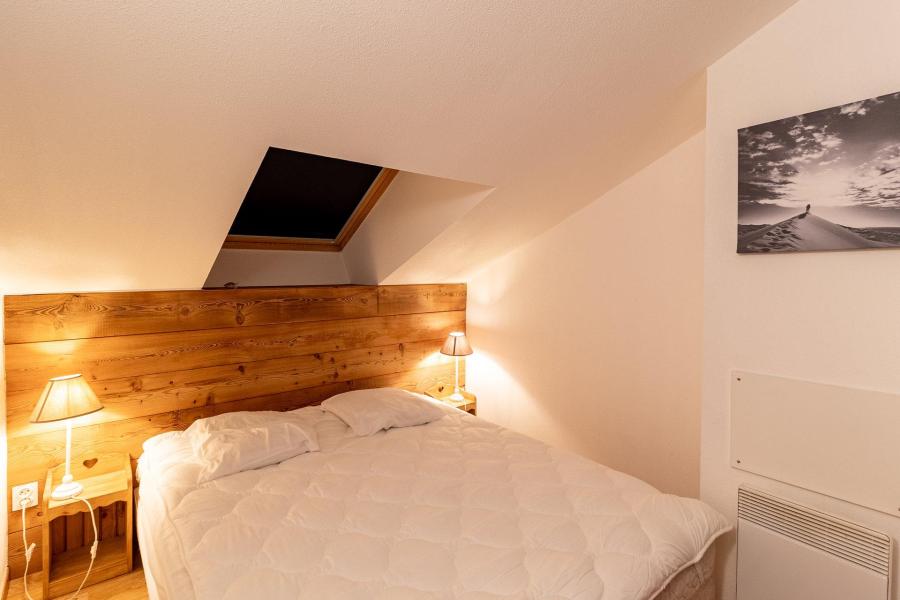Wakacje w górach Apartament duplex 3 pokojowy z alkową dla 8 osób (C204) - Chalets de Bois Méan C - Les Orres - Pokój