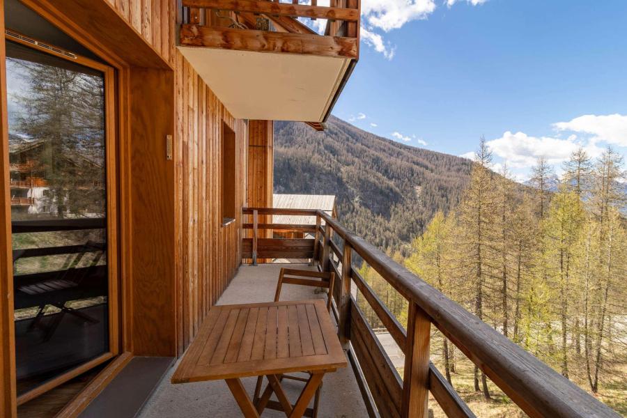 Urlaub in den Bergen Duplexwohnung 4 Zimmer Schlafnische 8 Personen (D502) - Chalets de Bois Méan D - Les Orres - Terrasse