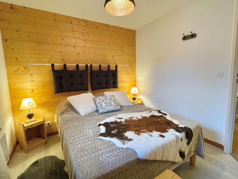 Holiday in mountain resort 3 room apartment 6 people (02) - Chalets des Evettes - Flumet - Bedroom