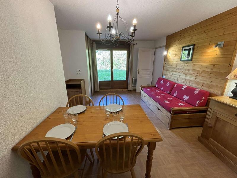 Vakantie in de bergen Appartement 3 kamers 6 personen (120-A2H) - Chalets des Evettes - Flumet - Woonkamer