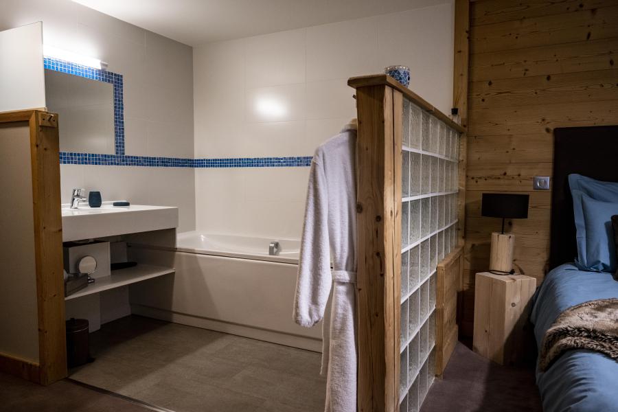Holiday in mountain resort 8 room duplex chalet 19 people (Cocoon) - Chalets du Cocoon - La Plagne - Bathroom