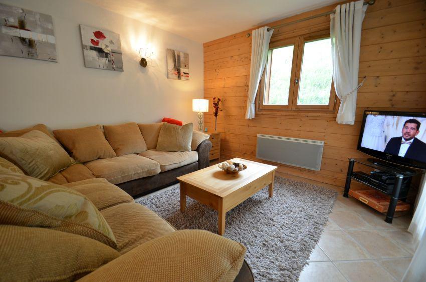 Vakantie in de bergen Appartement 4 kamers 6 personen (B4) - Chalets du Doron - Les Menuires - Woonkamer