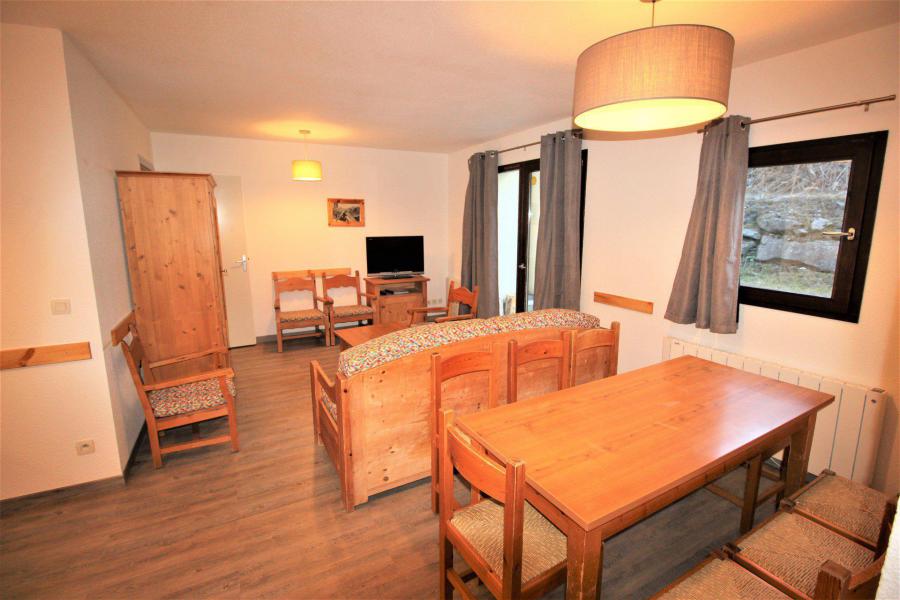 Vakantie in de bergen Appartement 3 kabine kamers 8 personen (46) - Chalets du Thabor - Valfréjus - Woonkamer